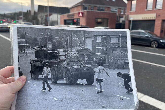 2 Hour Private Belfast Taxi Cab Tour of Troubles & Peace walls - Key Points You’ll Care About