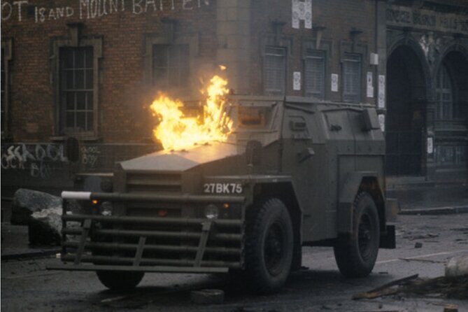 2 Hour Terror and Mural History Belfast taxi Private Tour - A Two-Hour Taxi Loop That Packs Belfast’s Toughest Chapters