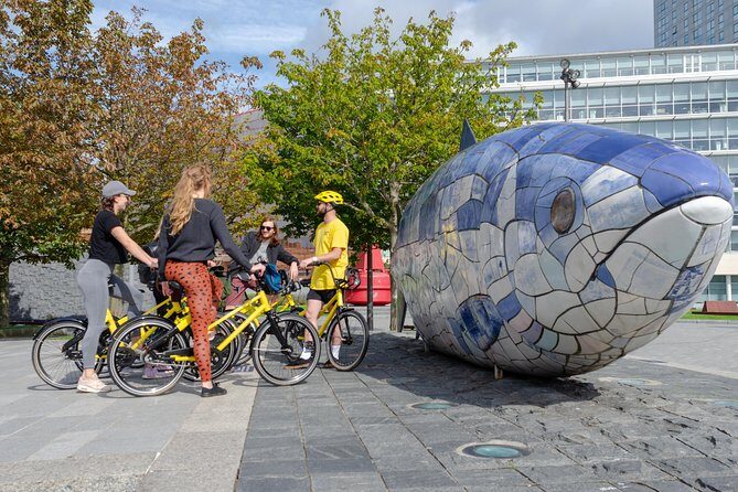 Belfast Bike Tours - Shankill Road stops and Kelly’s Cellars: the human scale of the Troubles