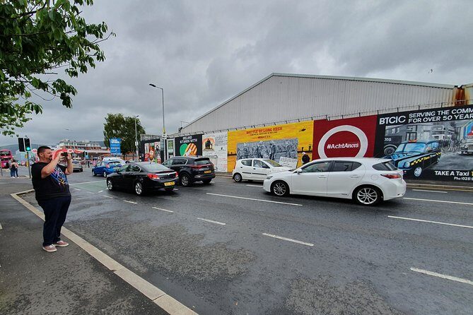 Belfast Cab Tour of Peacewalls, Murals and the Famous Titanic Slips - Belfast Castle lunch on Cave Hill: your reset between sites