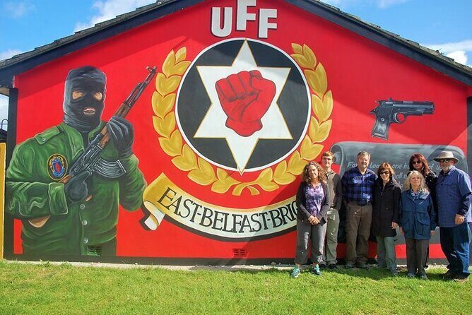 Belfast Famous Black Taxi Tour Political Murals & Peace Wall 2 Hr - Belfast’s black taxi route: why this works better than walking