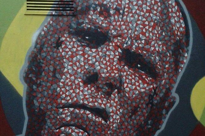 Belfast Music and Street Art Small Group Guided Experience - A small-group Belfast night with Marti