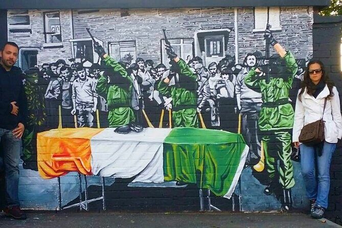 Express Terror and Peace 90 min Private Belfast Cab /Taxi Tour - Crumlin Road Gaol to Shankill Road: Jail History, Then Loyalist Memory