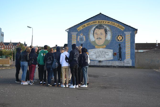Famous Private Belfast Troubles Taxi Tour Original Drivers 2hr - Stop 2: Peace Wall (30 minutes) with the signature moment