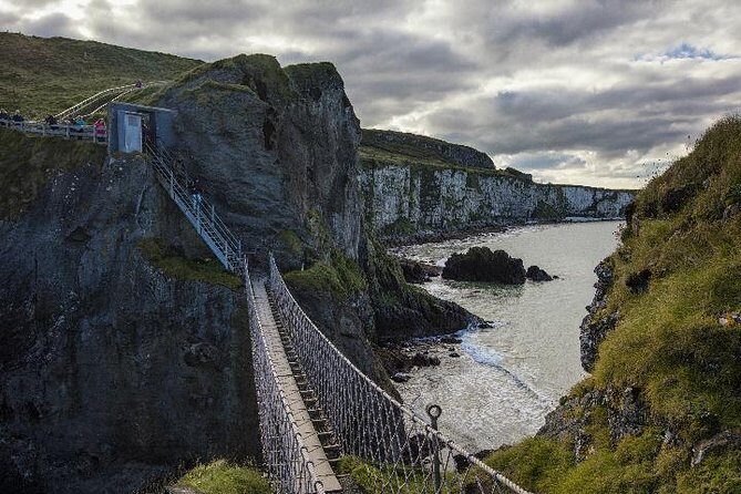 Giant’s Causeway and Titanic Experience from Belfast Port - Food and Comfort: Make This Tight Day Work for You