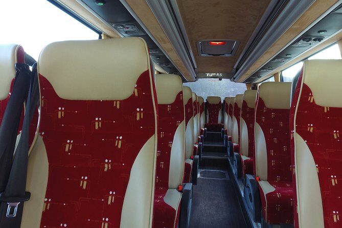 Guided Day Tour of Giant's Causeway from Belfast by Comfortable Coach - Dunluce Castle: a 10-minute photo stop in one of the most dramatic settings on the route