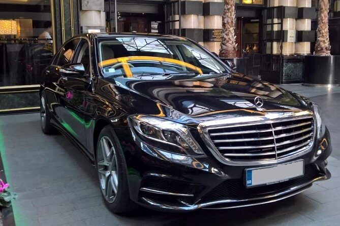 Luxury Private Hire Tour for 2- 6 people around Northern Ireland - Door-to-Door Pickup in Belfast (and How Cruise Stops Work)