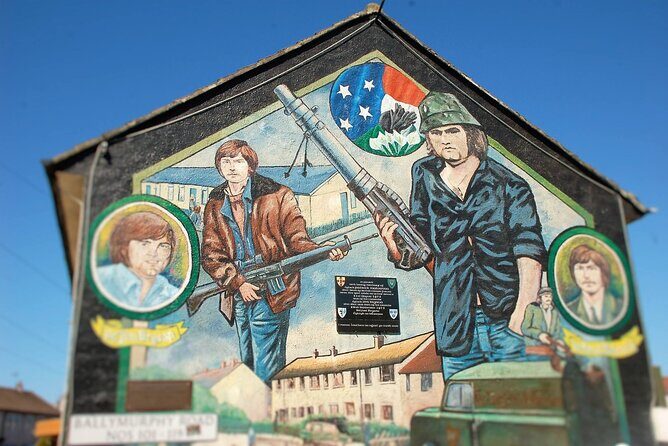 Original Private Belfast Troubles and Peace Cab/Taxi Tour 2 Hours - What you’re really paying for: expert storytelling plus smart logistics