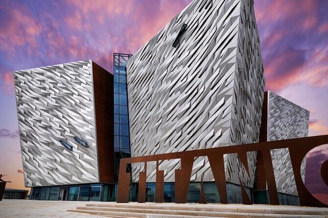 Private Driver Guided Day Tour of Belfast - Belfast in one day: murals, monuments, and Titanic photos