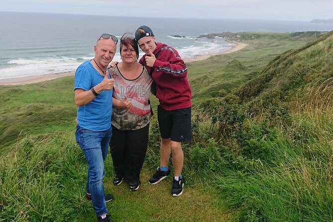 Private Giants Causeway Tour From Belfast Cruise Terminal - Your guide experience, pace, and comfort in the van