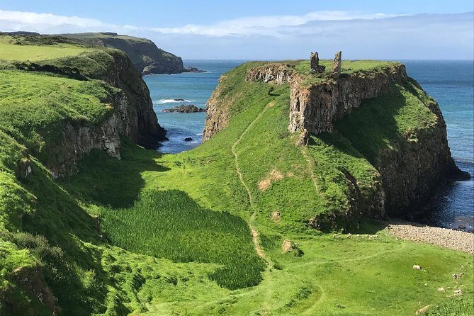 Shore Excursion Giants Causeway Private Tour - Bushmills Distillery: lunch break plus a tasting option (extra cost)