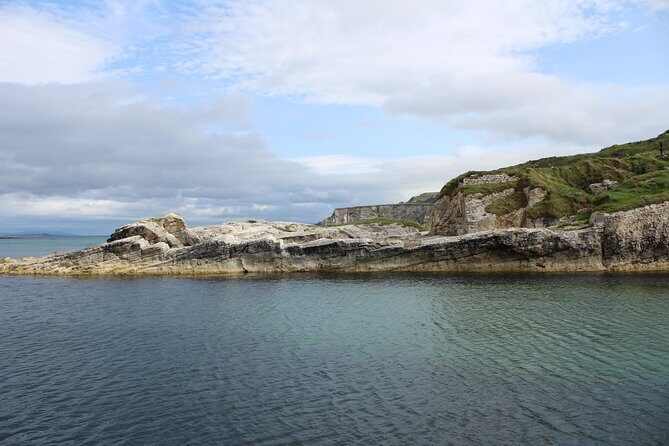 Small Group Giant's Causeway Day Tour from Belfast - White Park Bay: A 15-Minute Coast Reset